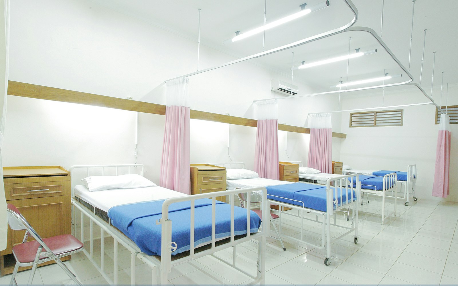 Henry Mayo Discharged You After a Car Accident: Who Pays the Bill